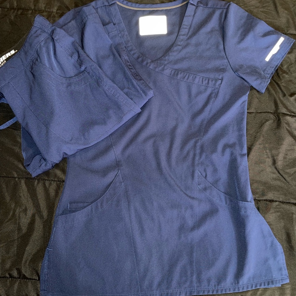 Working from home now no longer need scrubs